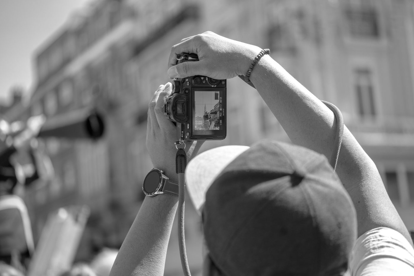Photographe en action a la Zinneke Parade, Bruxelles (planche 017)