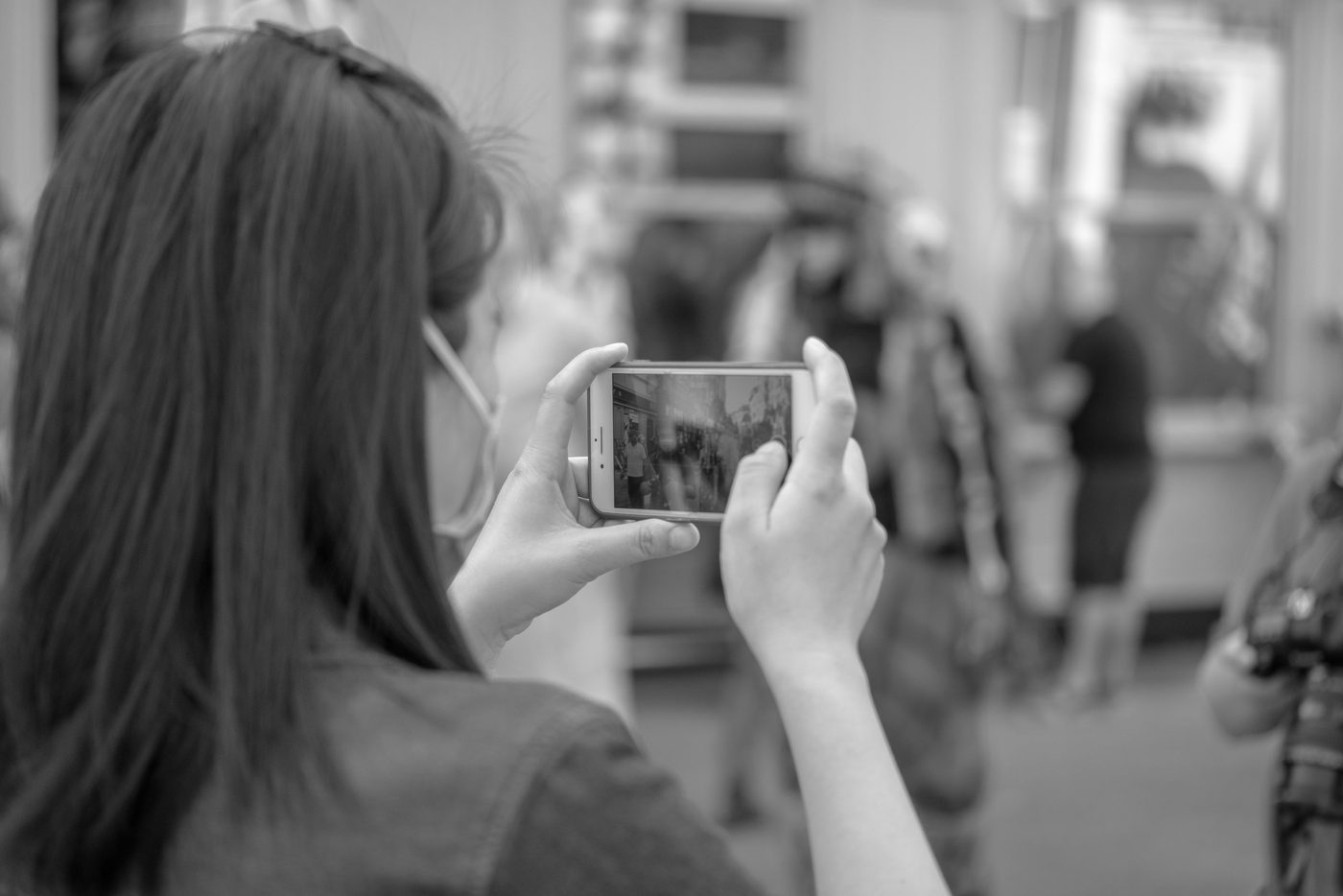 Photographe en action a la Zinneke Parade, Bruxelles (planche 036)
