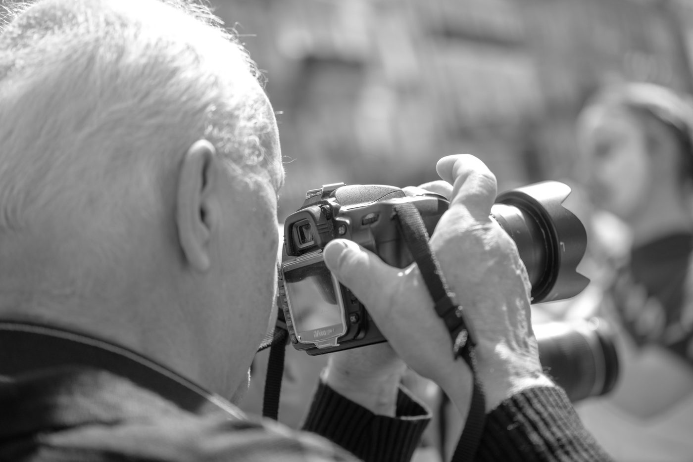 Photographe en action a la Zinneke Parade, Bruxelles (planche 054)