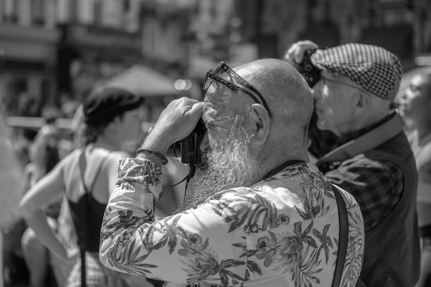 Photographe en action a la Zinneke Parade, Bruxelles (planche 062)