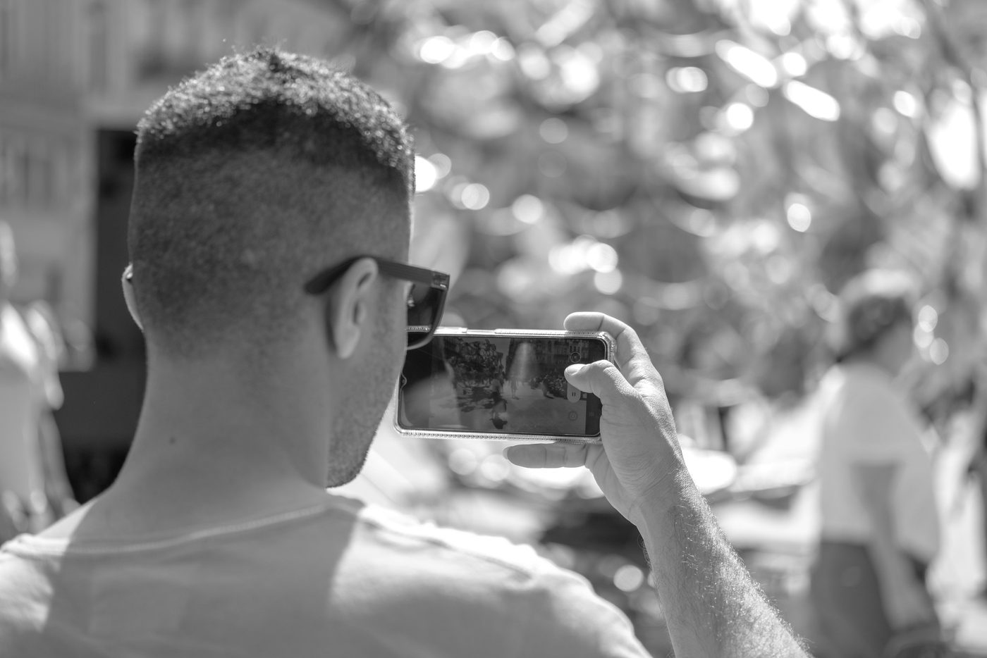 Photographe en action a la Zinneke Parade, Bruxelles (planche 065)