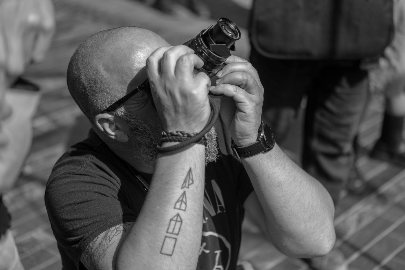 Photographe en action a la Zinneke Parade, Bruxelles (planche 068)