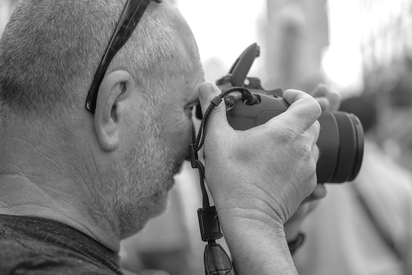 Photographe en action a la Zinneke Parade, Bruxelles (planche 086)