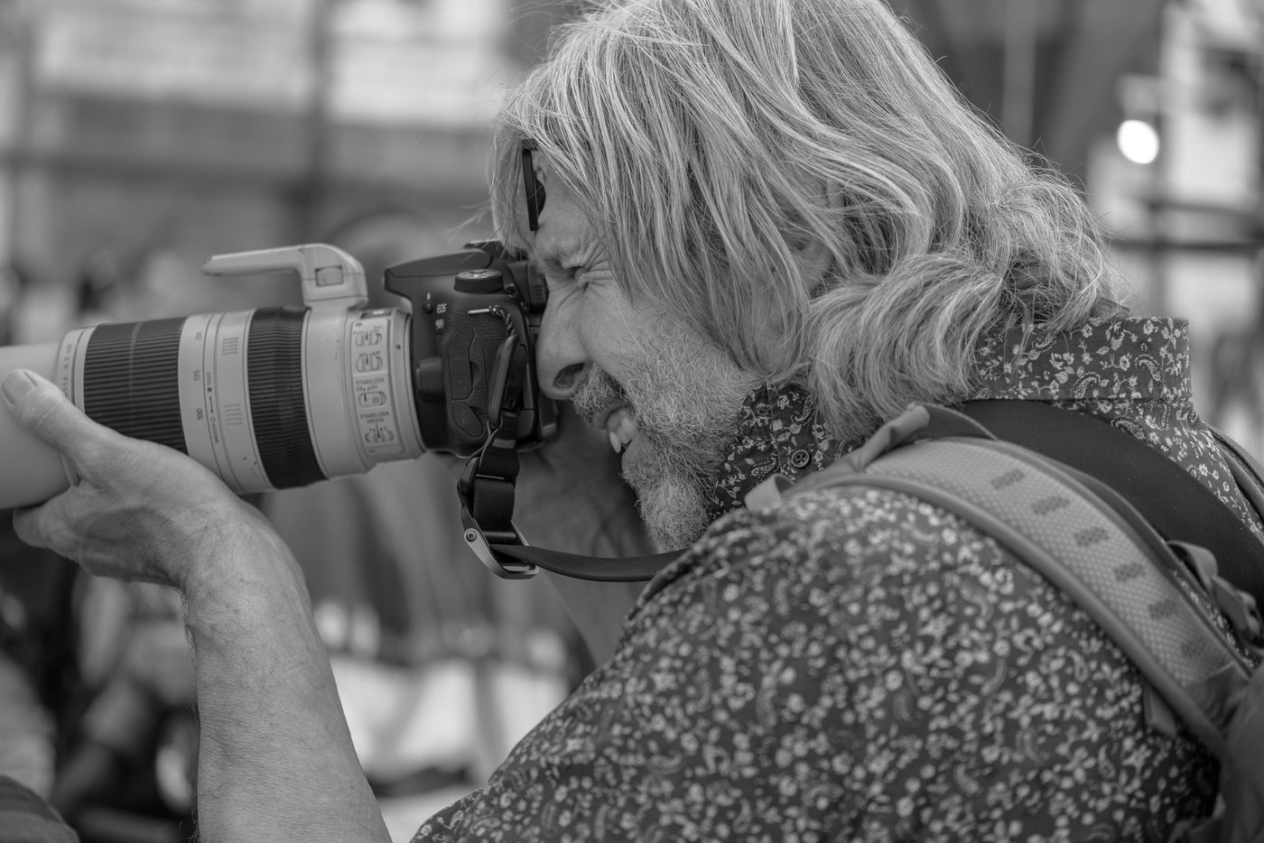 Photographe en action a la Zinneke Parade, Bruxelles (planche 093)